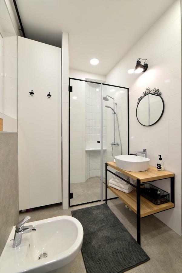 Fishnjak Apartments Zagrzeb Zewnętrze zdjęcie