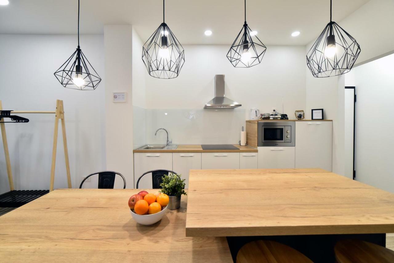 Fishnjak Apartments Zagrzeb Zewnętrze zdjęcie